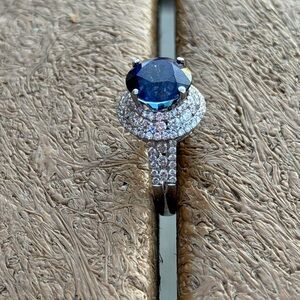 14k white gold sapphire diamond ring